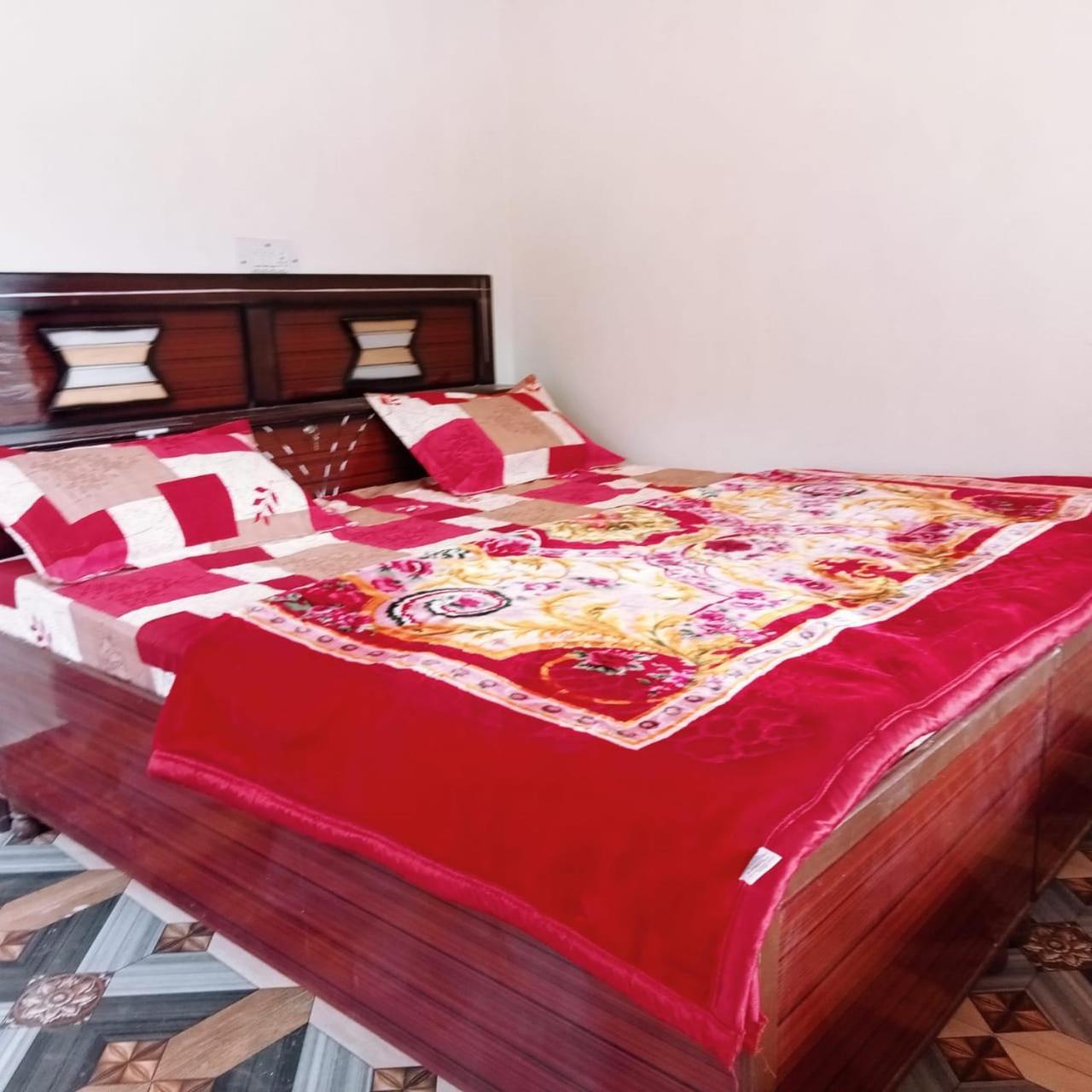 Vigyan Guest House Tosh Экстерьер фото